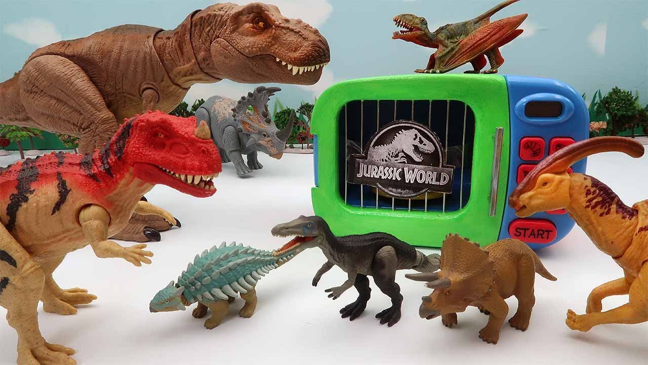 Jurassic World Dinosaur Disappeared! Find Dinosaur In Jungle - T-Rex, Triceratops