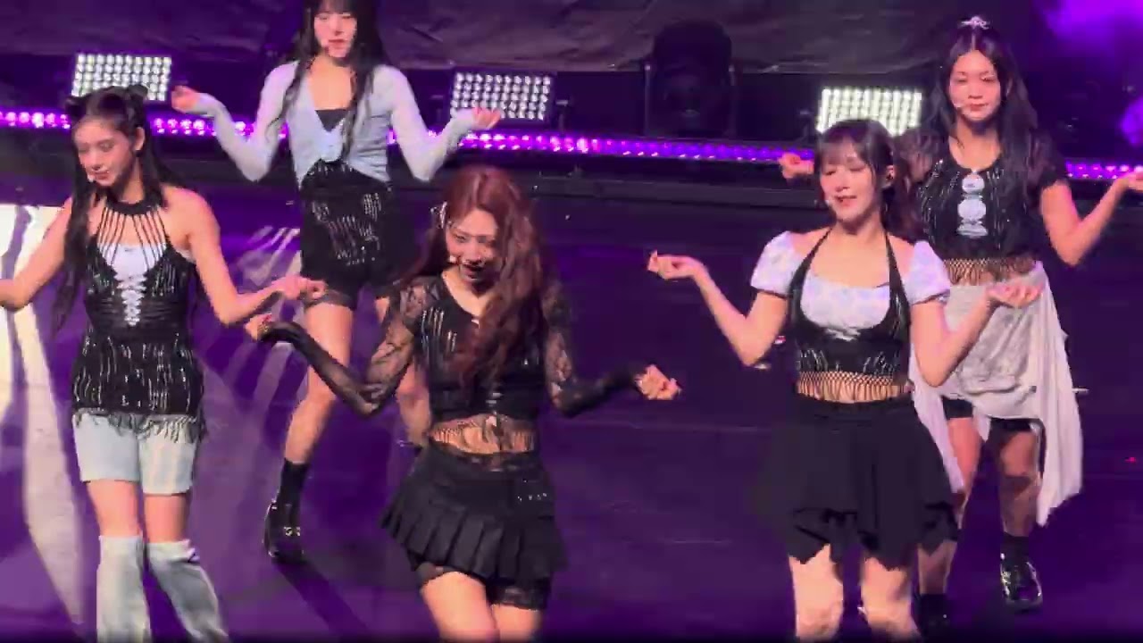 10-4-2024 - EVERGLOW - COLOURZ  - Dallas Texas - Heart & Pulse Tour Concert - reupload