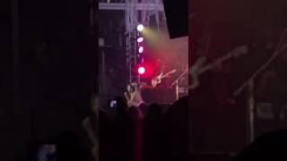 Обложка Miley Cyrus Bang Me Box Live Скачать Miley Cyrus Bang Me Box Live
