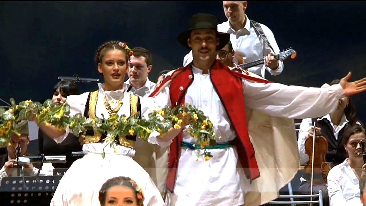 "Ivanjsko cveće" splet pesama i igara iz Bačke -  AKUDUNS "Sonja Marinković"