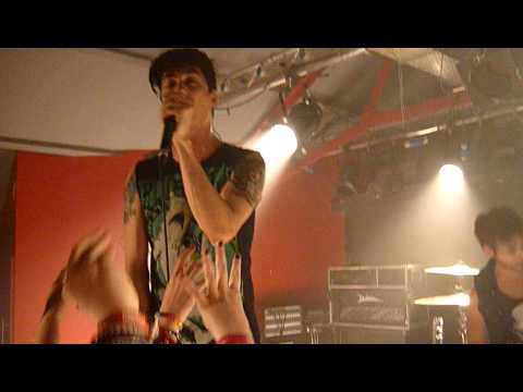 Young Guns - Sons of Apathy - Live at Manchester Sound Control - 3rd June 2010