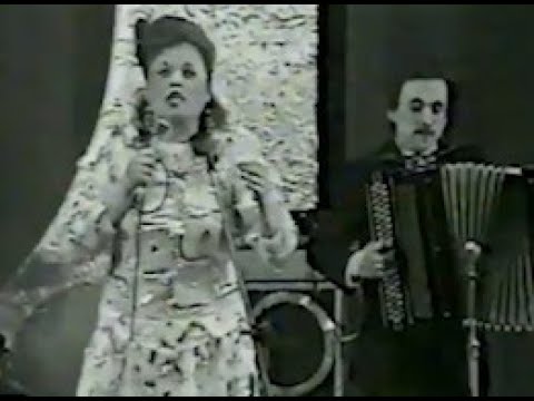 Watch Хәмдүнә Тимергалиева — "Галигә барам әле" (1992) on YouTube