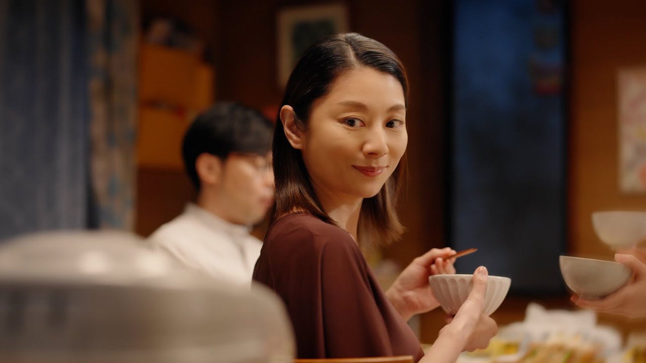 小池栄子　特大ポスター　KYORAKU 　非売品 Cook Do®きょうの大皿®」豚もやし 母と炊飯器篇 30秒 小池栄子 - YouTube