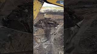Bucket Skills Matter More Speed🔥🚜 #OperatorLife #ExcavatorOperator #excavator #miningexcavator