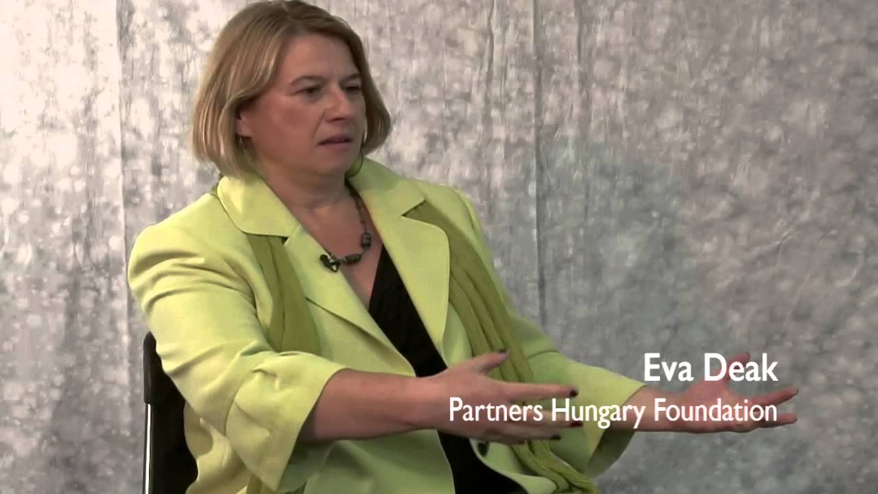 Eva Deak - Hungary - YouTube