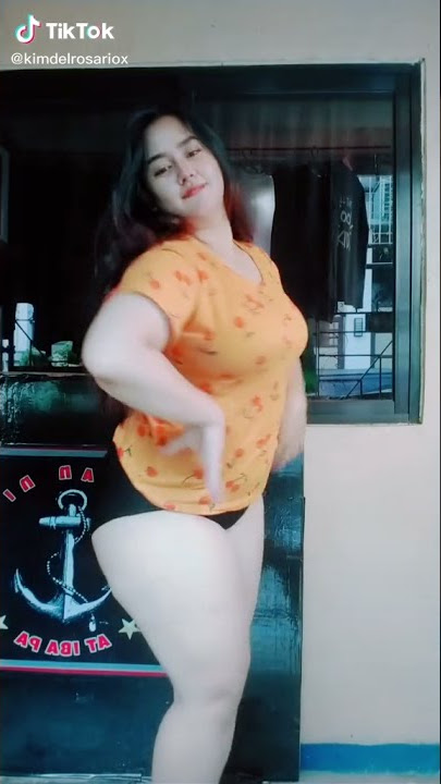 tante pantat besar semok bikin keringetan!