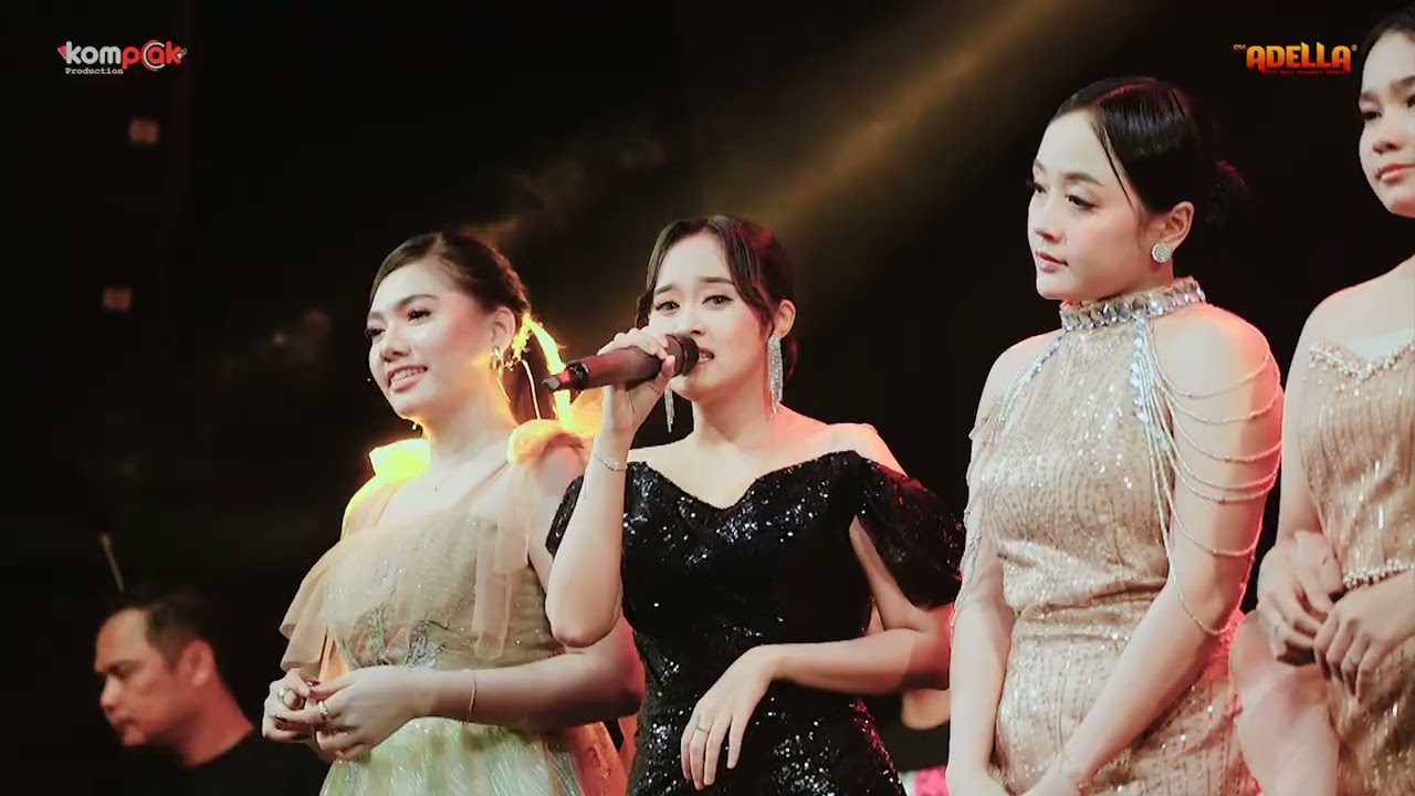 KABUT BIRU ALL ARTIS OM. ADELLA LIVE BLEGA BANGKALAN