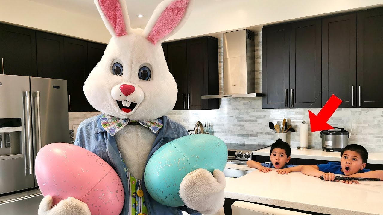 GIANT EASTER EGG HUNT Surprise Toys for kids TBTFUNTV - YouTube