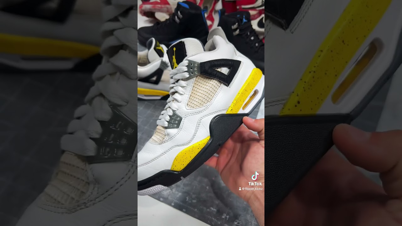 2006 TOUR YELLOW AJ4 swap. Beautiful shoe that needs a retro asap 