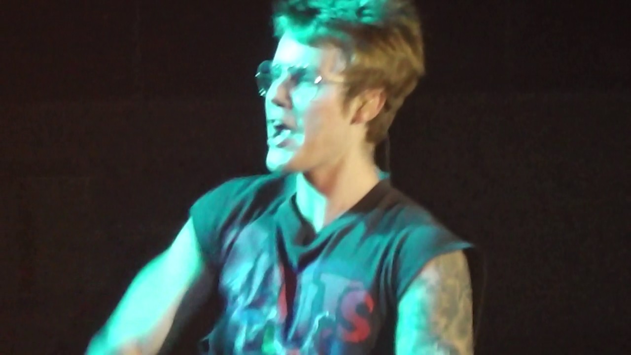 Justin Bieber - No Sense - Purpose Tour Barcelona HD