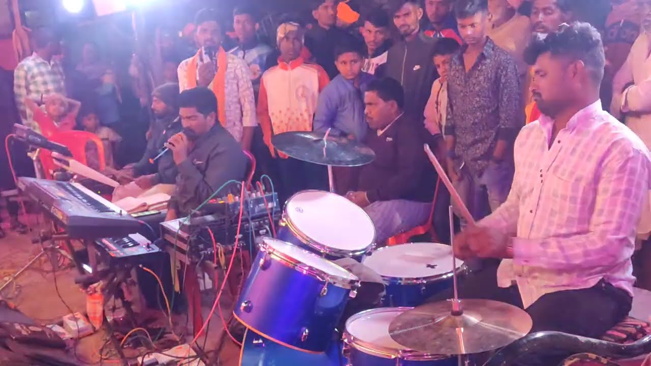 ಅಂದರ ರವಿ ತೇಜನೆ ಕನ್ನಡ ಪುಟ್ಟರಾಜ ಗವಾಯಿಗಳ mp3 ಸಾಂಗ್ ||ಶ್ರೀ ಗುರು ಪುಟ್ಟರಾಜ ಮೆಲೋಡೀಸ್ ನಾವಲಗಿ ಮೋ:9902910141