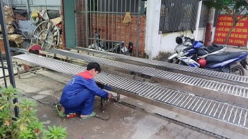 chế tạo băng tải hàng, băng tải con lăn INOX 304