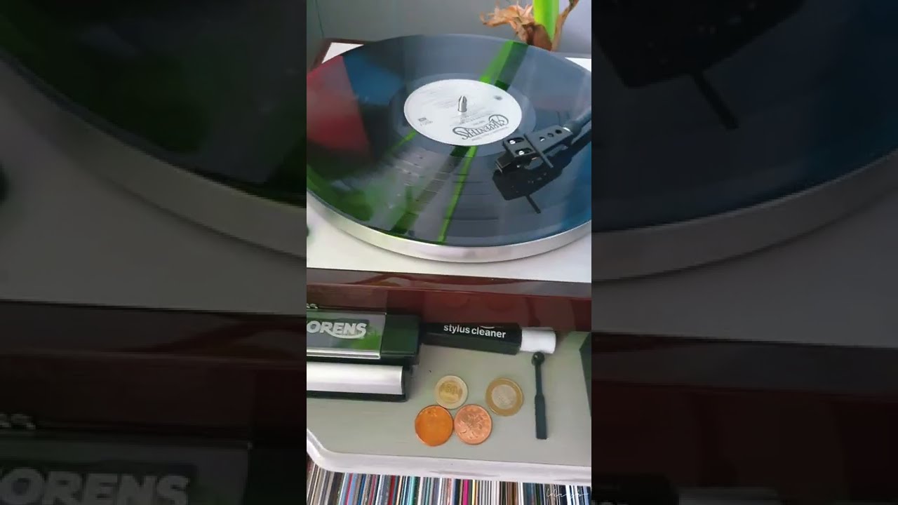 Take on me (Record player)