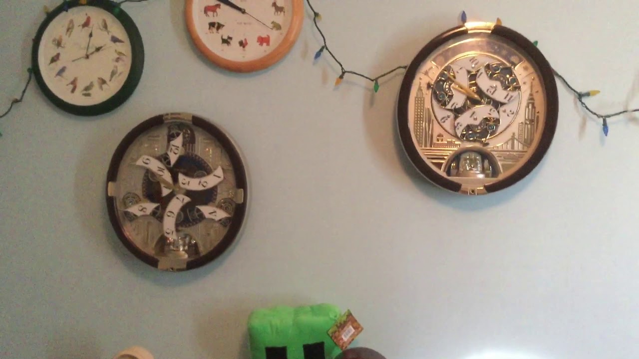 Seiko Clocks 2018 and 2019 Speed test on christmas mode - YouTube