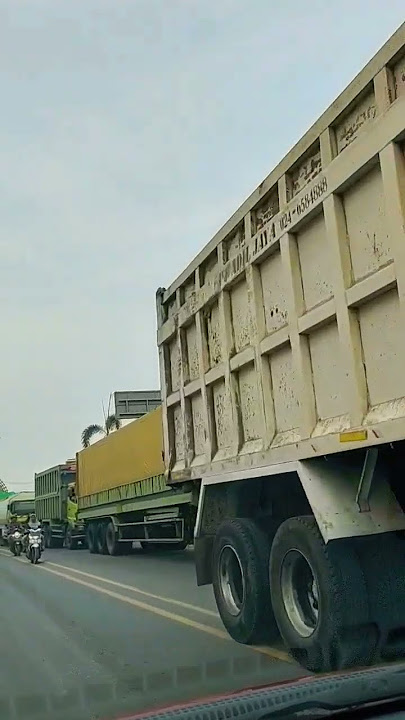 MACET PANJANG #shorts #jalanjalan #perjalanan #cilegon #jalanraya #macet