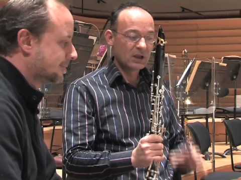 Youtube Symphony Orchestra - Le regard des clarinettistes sur la partition de Tan Dun