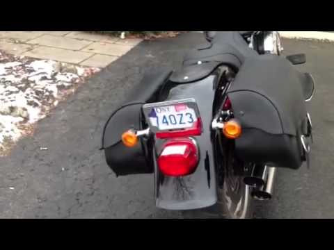 Harley Smooth Detachable Saddlebags First Impressions - YouTube