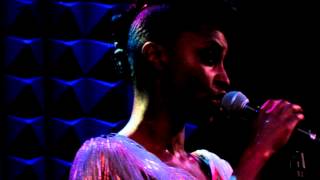 Skye from Morcheeba Performing &quot;Calling&quot;