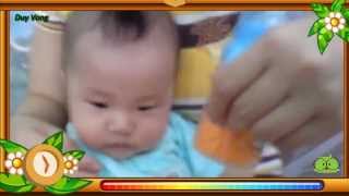Cute Baby Baby Girl Eat Light