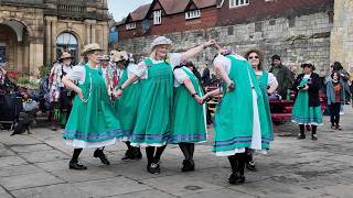 The Buttercross Belles dancing 'Mona's Delight' at IVFDF 2026