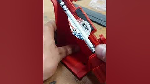 Fletching Arrows Using the Bohning Pro Class Fletching Jig with a 2° Left Helical