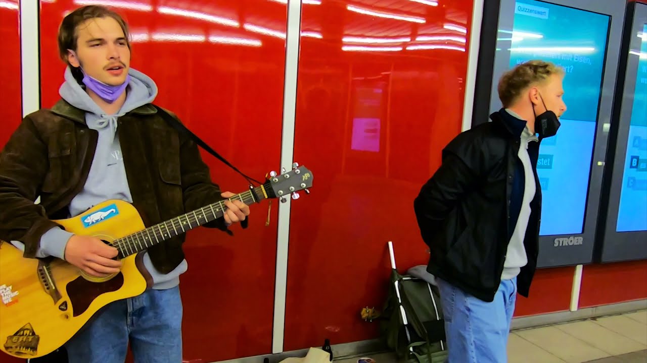 Supporter Spotlight: Finn macht 24 Stunden lang Musik gegen Krieg