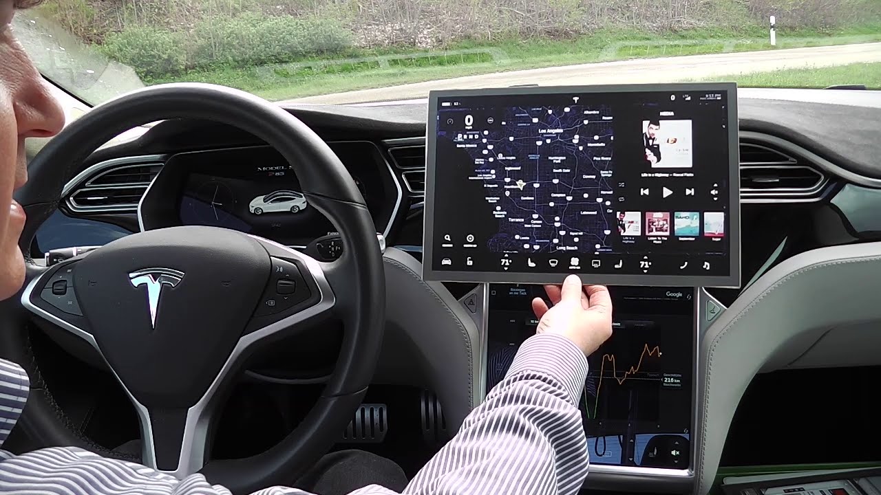 Display Tesla Model 3 zu Model S - YouTube