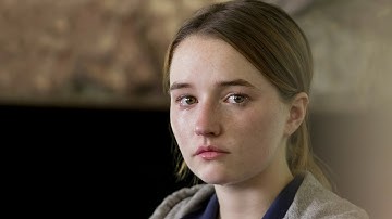 "بنت بتبلغ الشرطه إن فى حد إغتصبها  بس لما الشرطة بتحقق  بتكتشف إنها كذابه "ملخص مسلسلUnbelievable