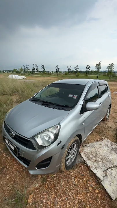 Kereta siapa ni? jumpa kat dalam semak. siapa tak mengaku aku modified jela.