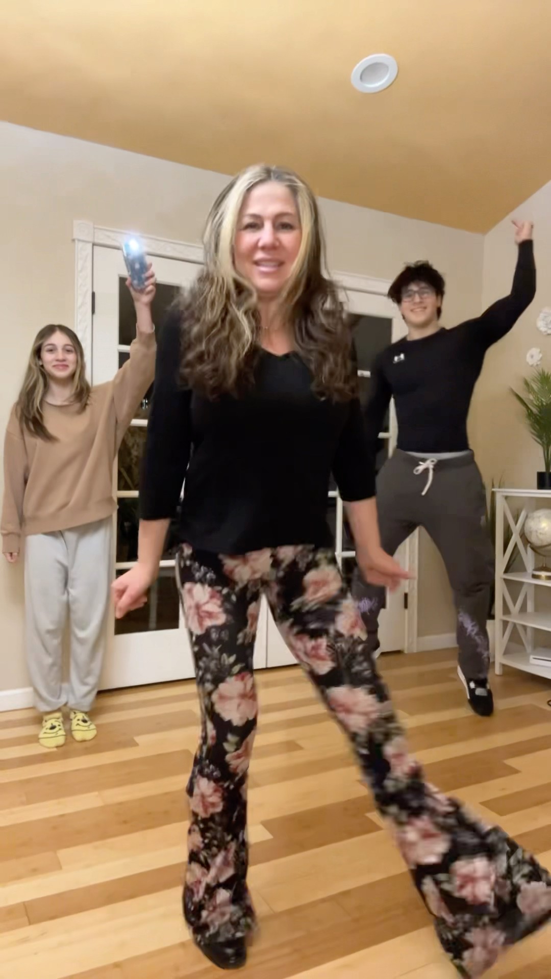 OUR MOM DID THE DANCE! ? #shorts