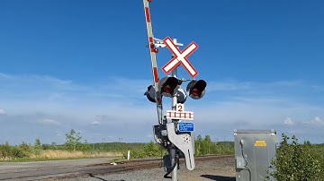 PROBLEMS! RAILROAD CROSSING GATE PUMPING CAUSES THE SIGNAL TO SHAKE!