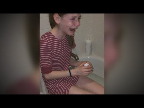 11-Year-Old Girl 'Allergic' to Sunlight | ABC News