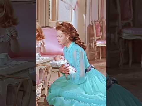 #мама #ваниль #oldschool #oldhollywoodglamour #tiffany #семья #femaleversion #красота