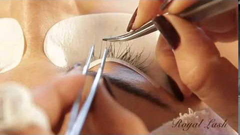 Individual Eyelash Extensions by Lucy Vo