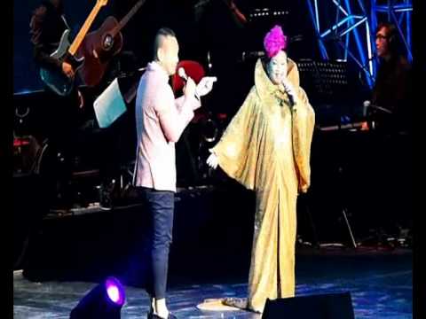 Bowie Lam 林保怡 and Nancy Sit in Malaysia - 相思風雨中