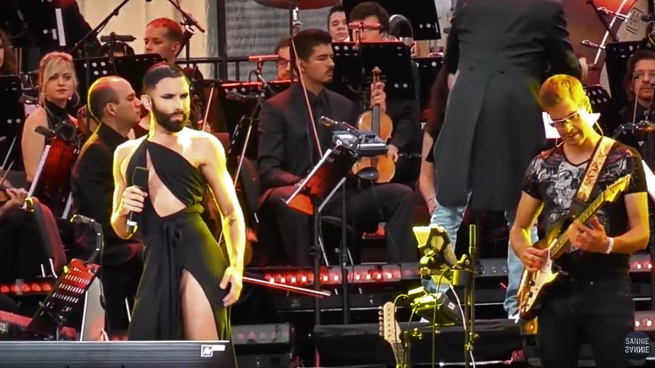 Conchita WURST - Where do I begin - Schloss Schönbrunn, Vienna