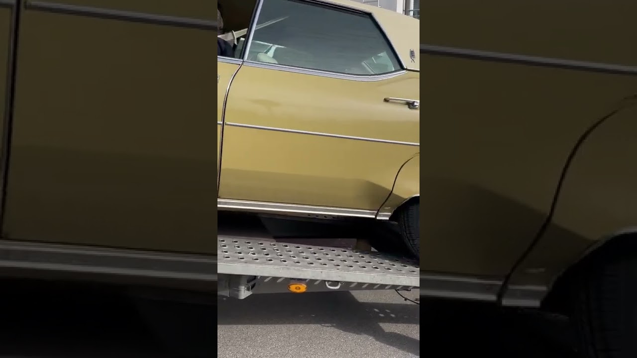 Oldsmobile ninety eight goes to Poland