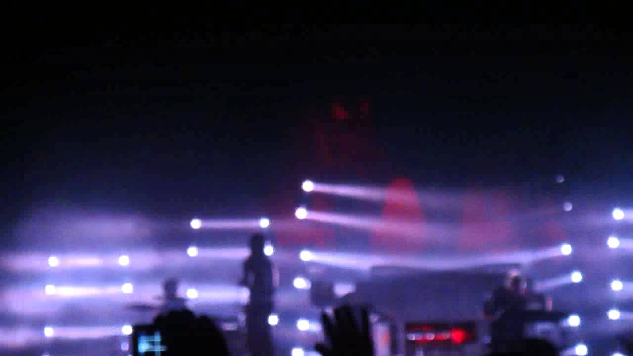 industrial piercing The Prodigy - Wild Frontier, Live in Velodrom, Berlin 11.04.2015
