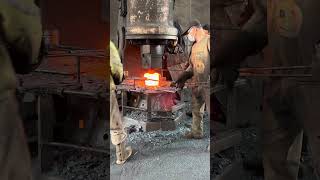 Global Forge Hub forging factory Workers Control Every Strike Of Air Hammer #forge #forging