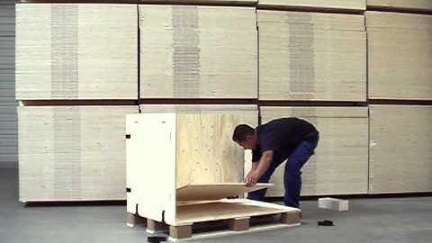 Collapsing a reusable Clip-Lok standard box