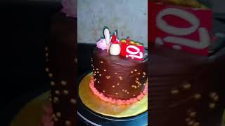 Fresh cake baking 🍞🍰 Bakery tips & professional baking. #BakeryShorts #CakeMaking #ShehbazOvenCraft