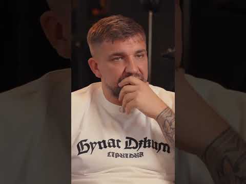 Виталя: От Басты к Кобзону! Бабушка в восторге!