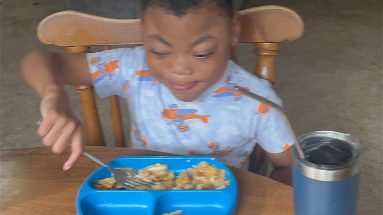 developmental-milestone-achieved-braylon-independently-eating-oral