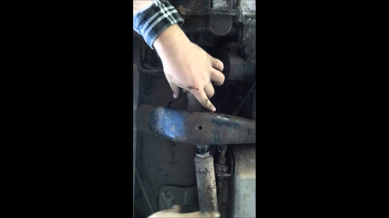 2002 s10 front drive shaft remove trick - YouTube