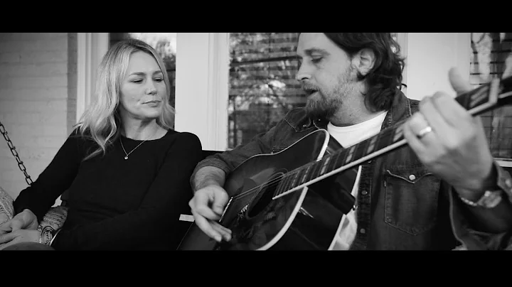 Hayes Carll - "None'ya" (Acoustic on the Front Por...