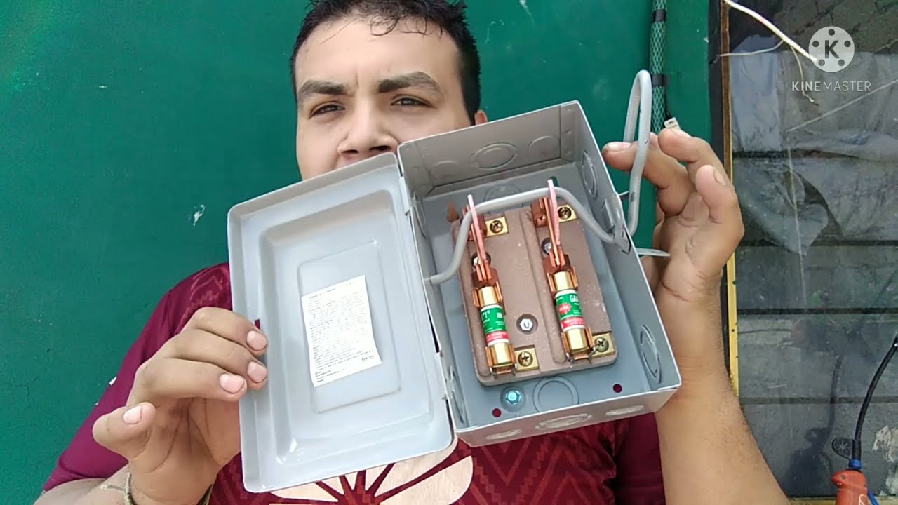 Caja Fusible Acometida Mufa 2p Interruptor Cfe Luz Palanca