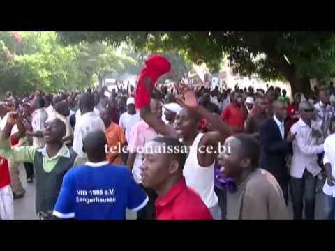 #BURUNDI #AgathonRwasa #FNL #elections2015 Démonstration de force pour sa comparution LE 15/12 /2014