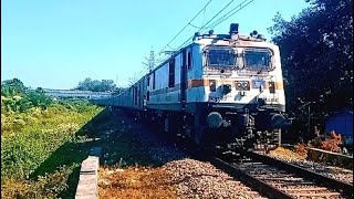 HIGH SPEED MORNING ACTION On Train ||110KMPH High Speed Action Agartala Bengaluru HUMSFAR EXPRESS 