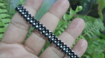 Pulseira macramê com 2 cores super fácil de fazer ideia para iniciantes. #pulseiramacramê