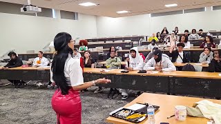 India Love Teaches Her First Class at Streamer University